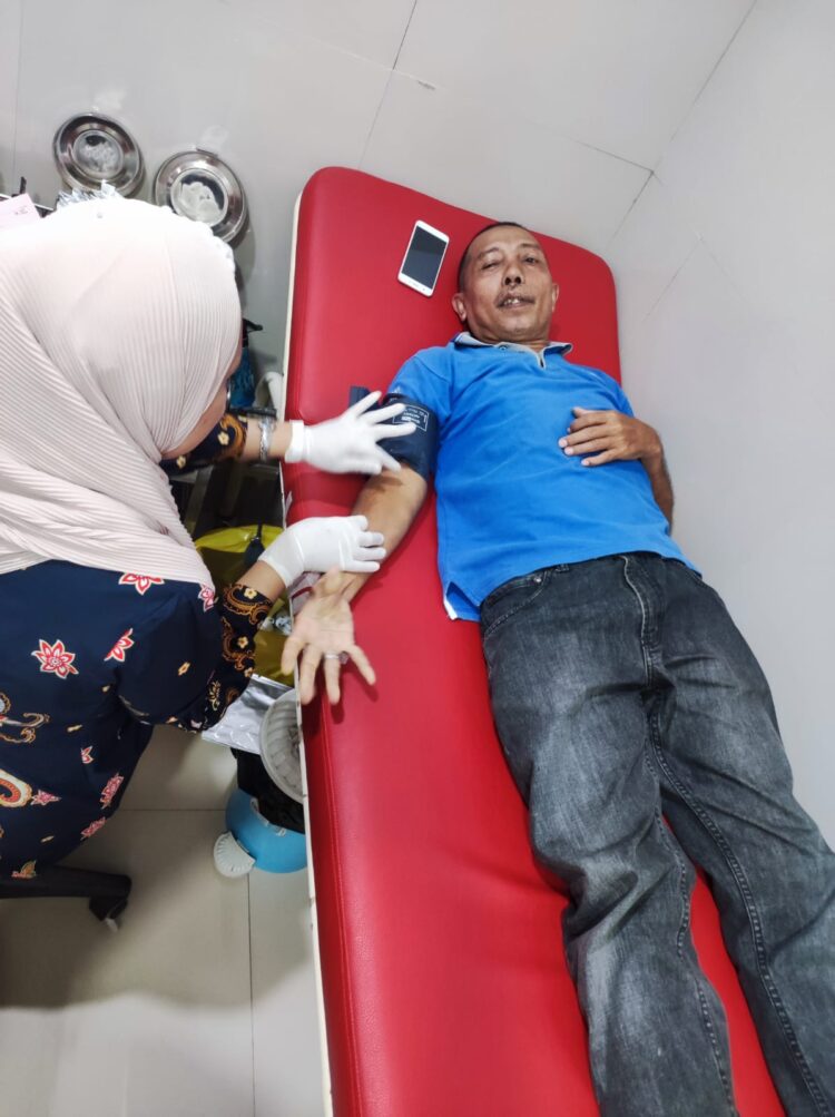 Meriahkan HUT ke-7, SMSI Sultra Gandeng PMI Gelar Donor Darah
